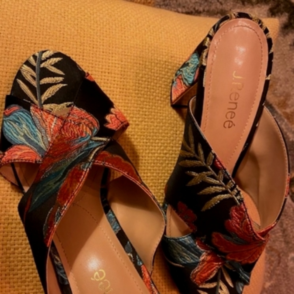 J.Renee Fabric, Dressy Sandal, 11M, Black, Coral, & Teal